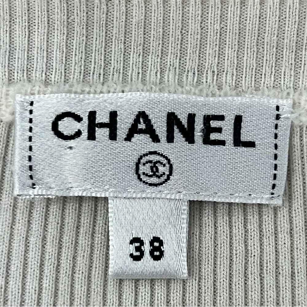 Chanel Sweater Soft Wool Womens 38 (6) Cream Ruffle Tiered Logo Pullover France
